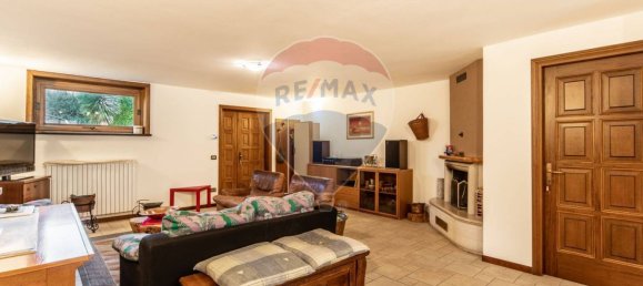 2 Schlafzimmer Villa in Besana in Brianza, Italy, Nr. 327959 25