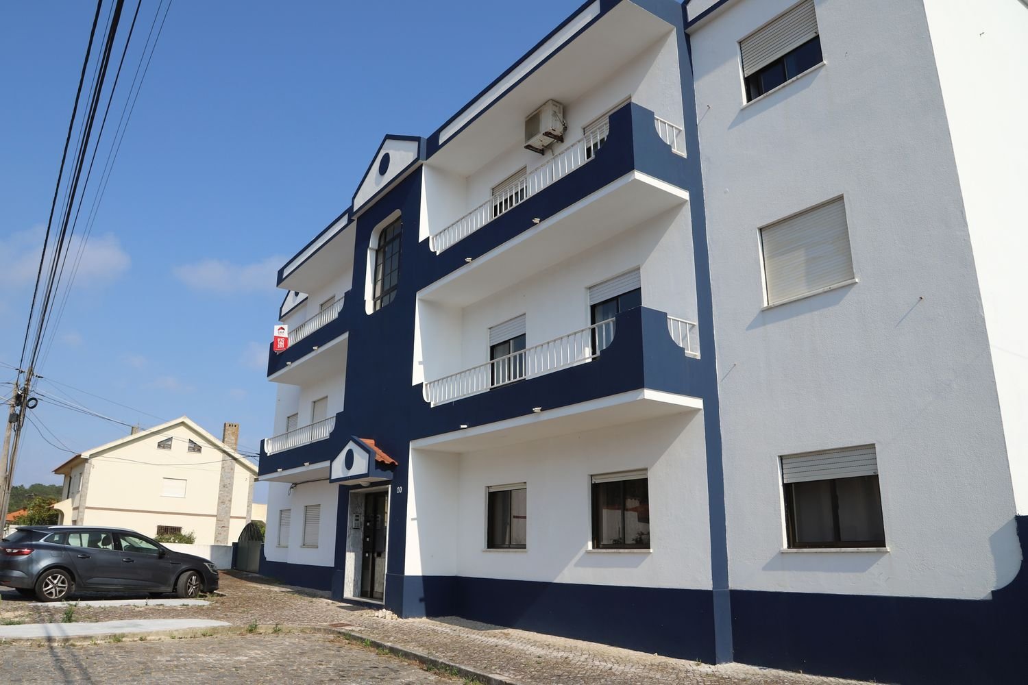 Квартира с 3 спальнями в Фош ду Арелью, Португалия № 224577