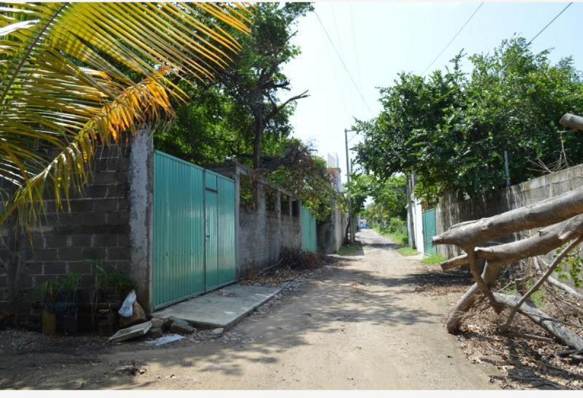 Terreno en Acapulco de Juárez, Mexico No. 124513