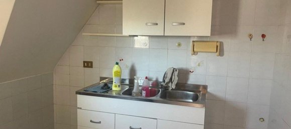 Apartamento de 4 divisões em Terni, Italy N.º 50487 4