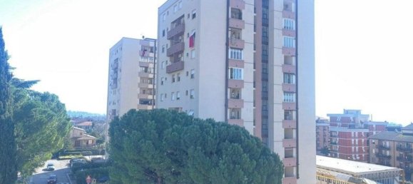 Apartamento de 4 divisões em Terni, Italy N.º 50487 22