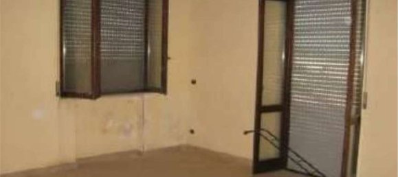 3-salle Appartement à Mondragone, Italy No. 93364 3