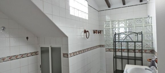 4 bedrooms House in Coin, Spain No. 80012 15