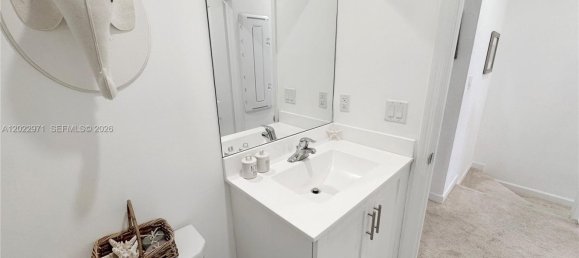 3 bedrooms Duplex for rent in Miami, Miami-Dade, Florida, USA № 614916 4