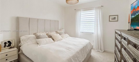 3 bedrooms Duplex for rent in Miami, Miami-Dade, Florida, USA № 614916 9