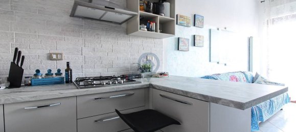 3 rooms Apartment in Tortoreto, Italy No. 181919 8