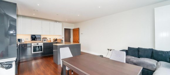 3 bedrooms Apartment in London, United Kingdom No. 14480 16