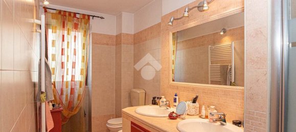 2 bedrooms House in Cirié, Italy No. 322125 3