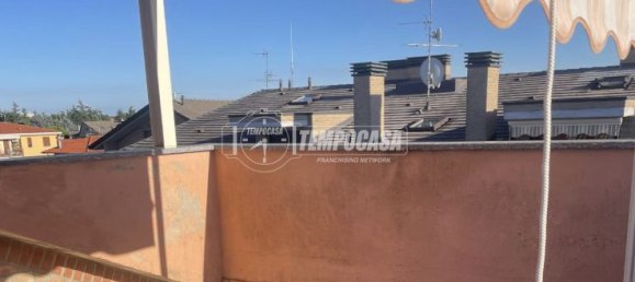 2 Schlafzimmer Doppelhaus in Desio, Italy, Nr. 372828 4