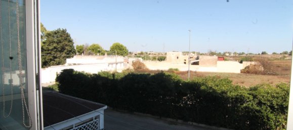 3 rooms Apartment in Lecce, Italy No. 344392 7