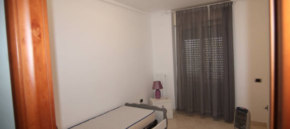 3 rooms Apartment in Lecce, Italy No. 344392 13