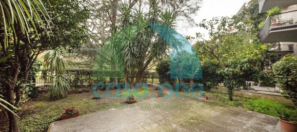 4 bedrooms Apartment in Rome, Italy No. 168925 37