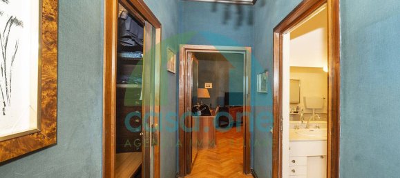 4 bedrooms Apartment in Rome, Italy No. 168925 24