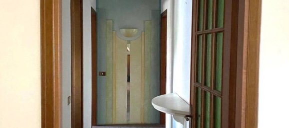 5 rooms Apartment in Altopascio, Italy No. 374506 7