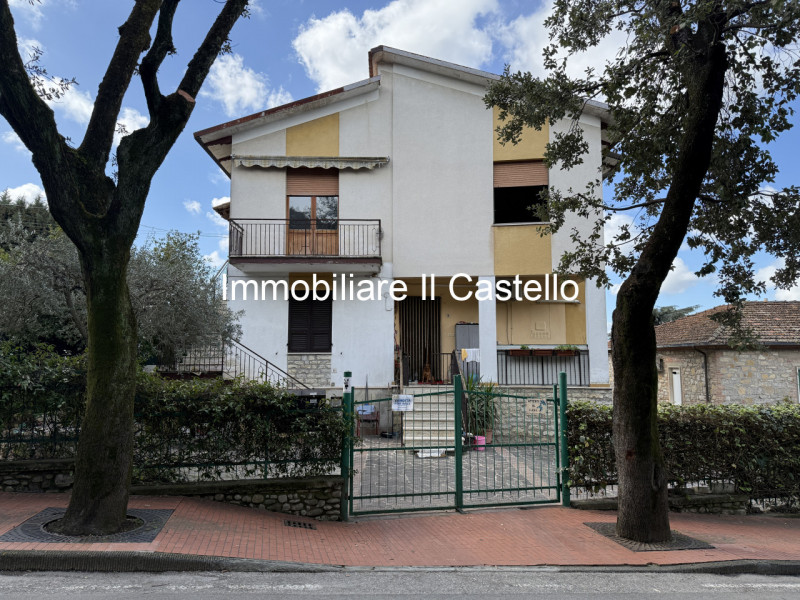 3 rooms House in Paciano, Italy No. 147778