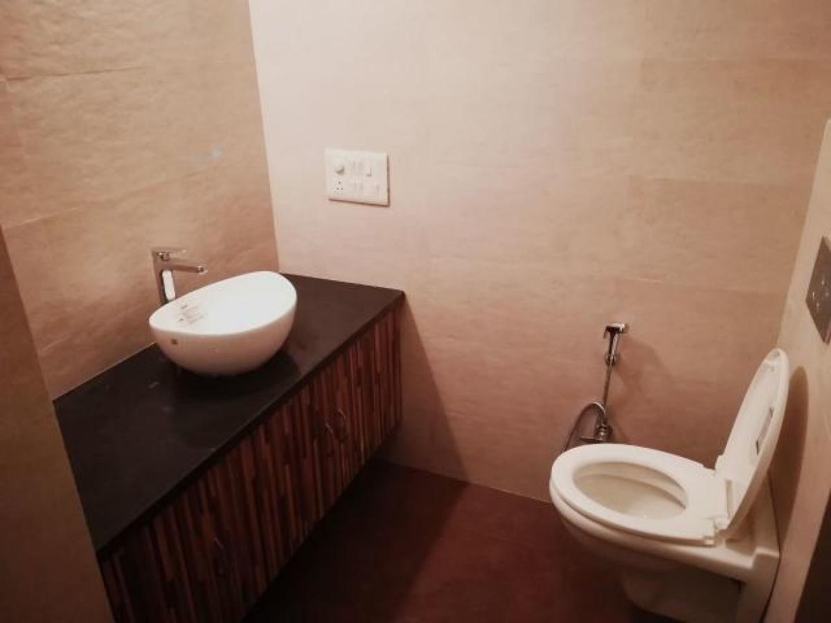 3 bedrooms House in Gurgaon, India No. 25697