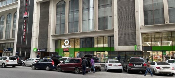 Apartamento de 3 dormitorios en Khatay, Azerbaijan No. 2009 4