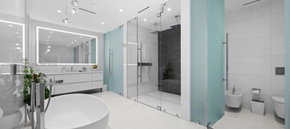 5 bedrooms Commercial property for sale in Miami, Miami-Dade, Florida, USA № 615543 11