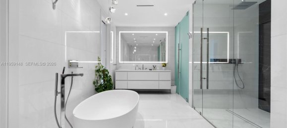 5 bedrooms Commercial property for sale in Miami, Miami-Dade, Florida, USA № 615543 13