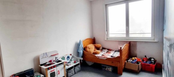 3 bedrooms House in Douvrin, France No. 254449 11