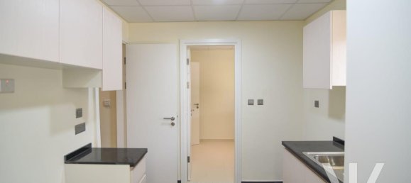 3 bedrooms Townhouse in Dubai, UAE No. 16766 4