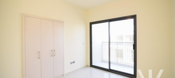 3 bedrooms Townhouse in Dubai, UAE No. 16766 12