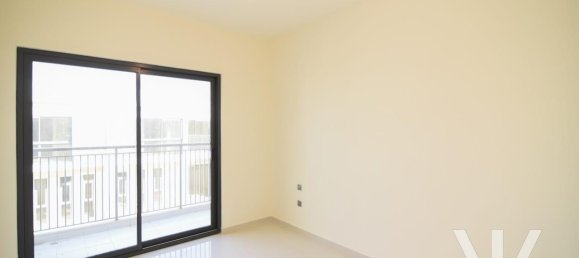 3 bedrooms Townhouse in Dubai, UAE No. 16766 9