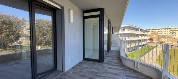 Apartamento de 2 divisões em Trieste, Italy N.º 37075 11