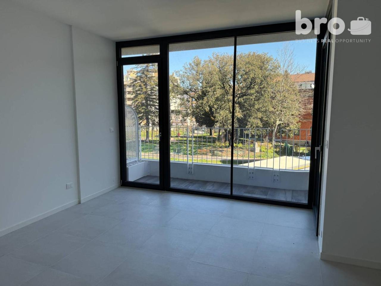 Apartamento de 2 divisões em Trieste, Italy N.º 37075