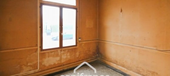 5 غرف نوم منزل في Saint-Quentin, France رقم 352598 10