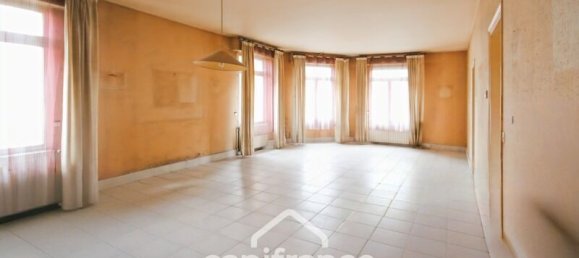 5 غرف نوم منزل في Saint-Quentin, France رقم 352598 8