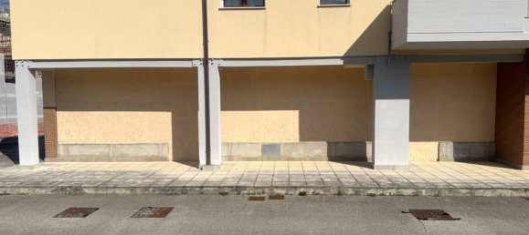 Gewerbliche Immobilie in Fabriano, Italy 100m², Nr. 155162 4