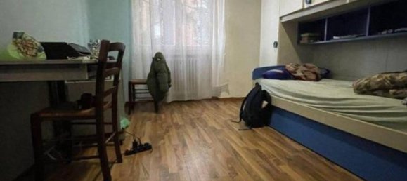 3-salle Appartement à Arcore, Italy No. 37789 19