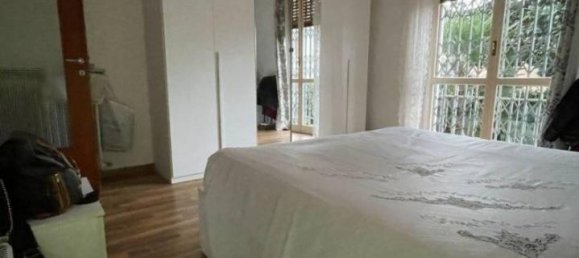 3-salle Appartement à Arcore, Italy No. 37789 13