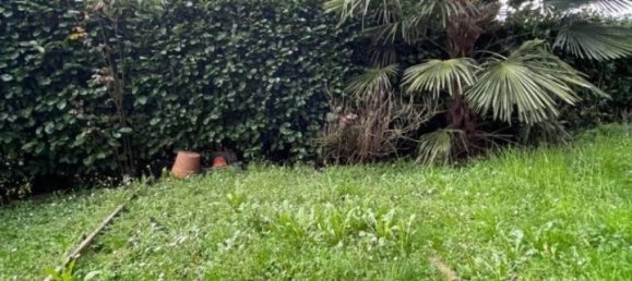 3-salle Appartement à Arcore, Italy No. 37789 24