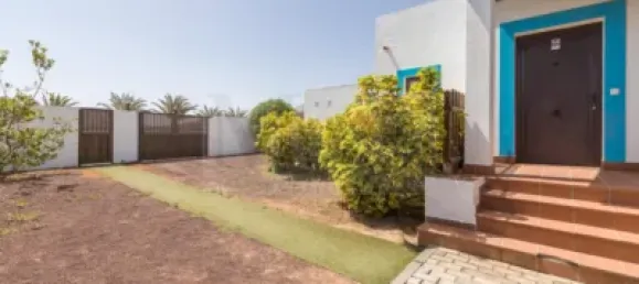 Дом с 3 спальнями в Ла Олива, Испания № 170119 2