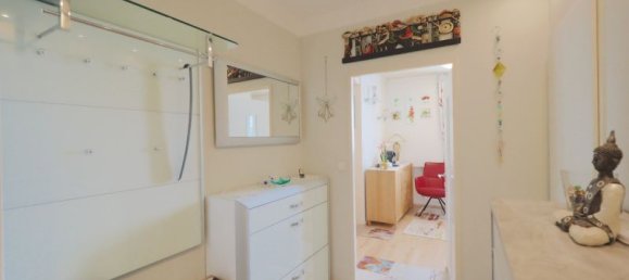 2-salle Appartement à Wiener Neudorf, Austria No. 213806 3