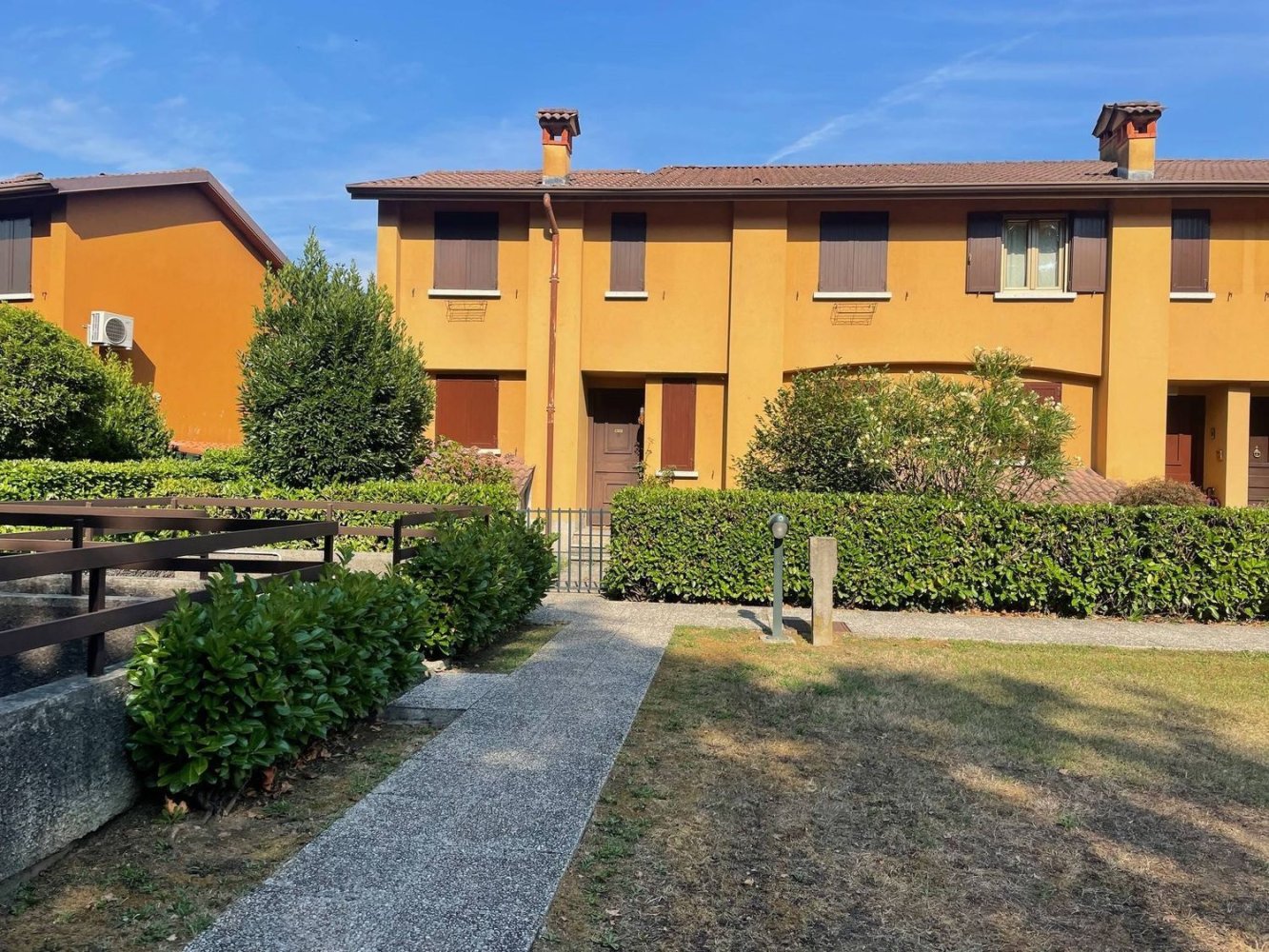 4غرفة منزل في Calco, Italy رقم 336438