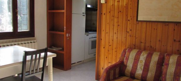 3 bedrooms Apartment in Venice, Italy No. 323329 3