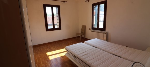 3 bedrooms Apartment in Venice, Italy No. 323329 7