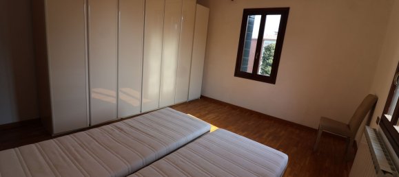 3 bedrooms Apartment in Venice, Italy No. 323329 8