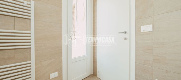 Apartamento de 3 habitaciónes en Robbio, Italy No. 298117 6