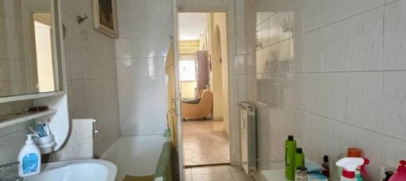 3-Zimmer Wohnung in Rome, Italy, Nr. 38599 16