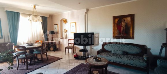 4 Schlafzimmer Haus in Benevento, Italy, Nr. 75954 12