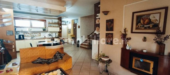 4 Schlafzimmer Haus in Benevento, Italy, Nr. 75954 10