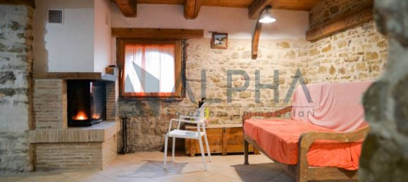 Casa de 4 divisões em Mercato Saraceno, Italy N.º 62494 6