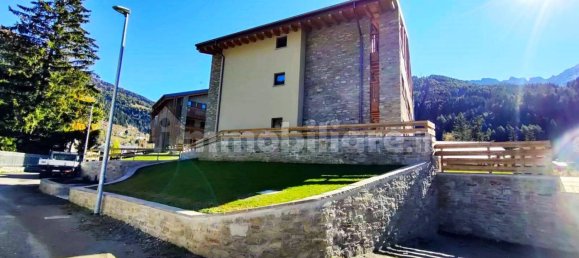 2 Schlafzimmer Wohnung in Ponte di Legno, Italy, Nr. 264401 10