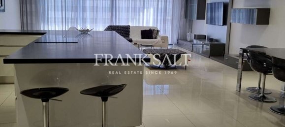 Квартира с 3 спальнями в Сент-Джулианс, Мальта № 5350 3