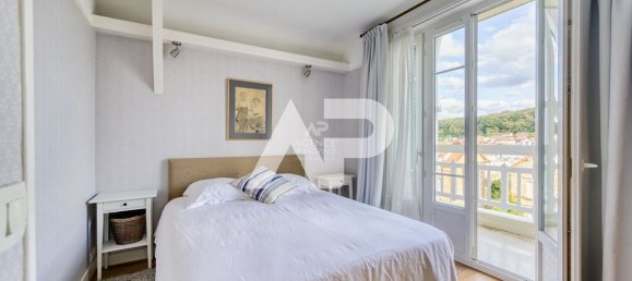 6 bedrooms House in Sevres, France No. 169256 10