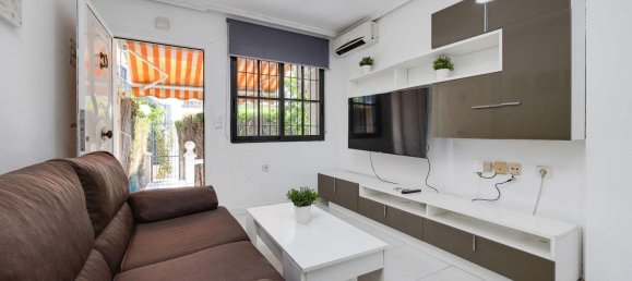 2 bedrooms Apartment in Alicante, Spain No. 185605 2